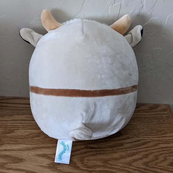 Squishmallow Mystery Squad Goat - Picture 2 of 3